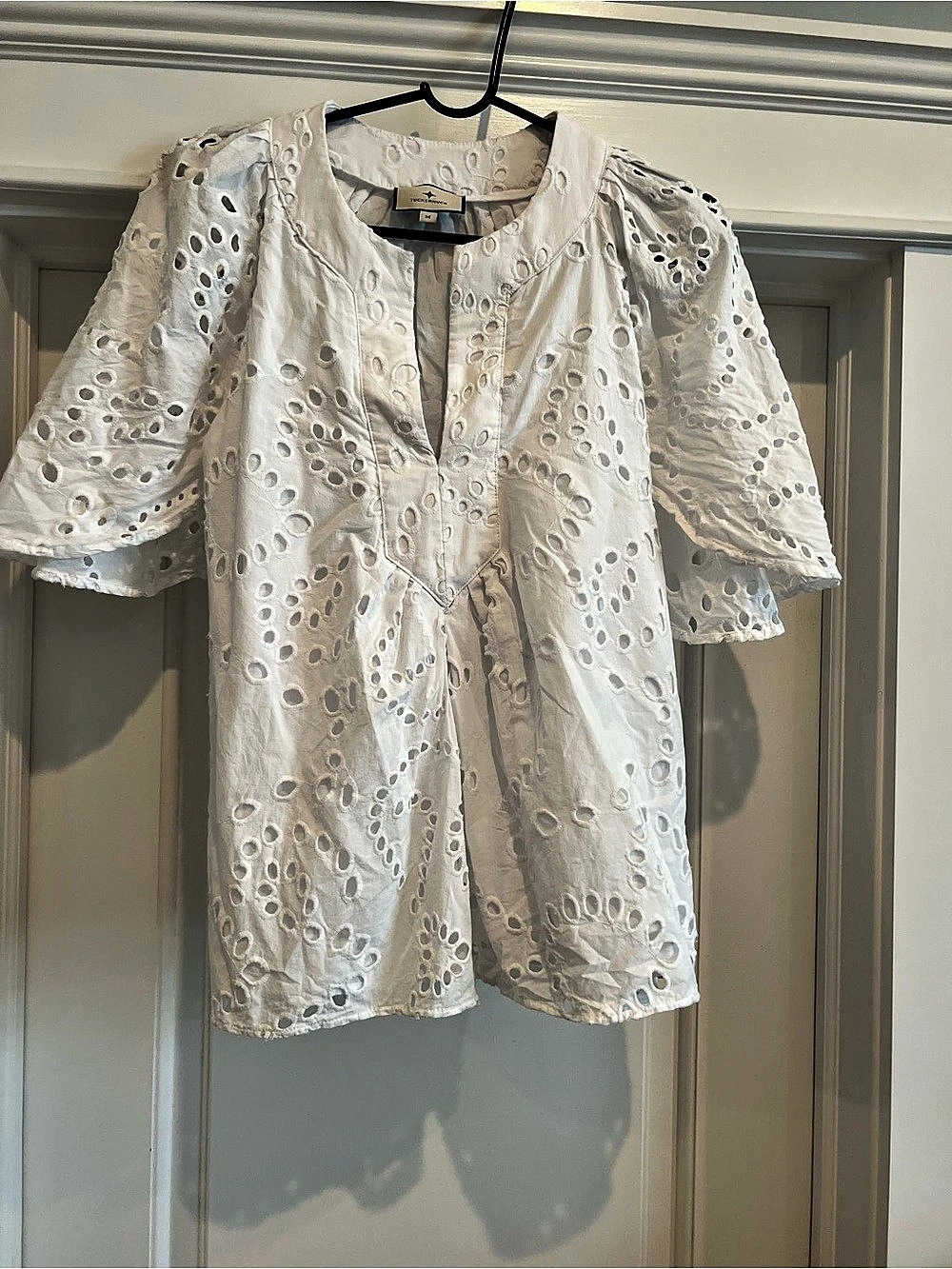 Tuckernuck White Eyelet Finley Flutter Sleeve Top White Medium